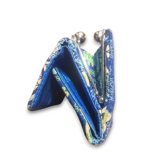 Vera Bradley Doodle Daisy Small Kisslock Wallet Blue and Green Snap Open - Picture 7 of 8